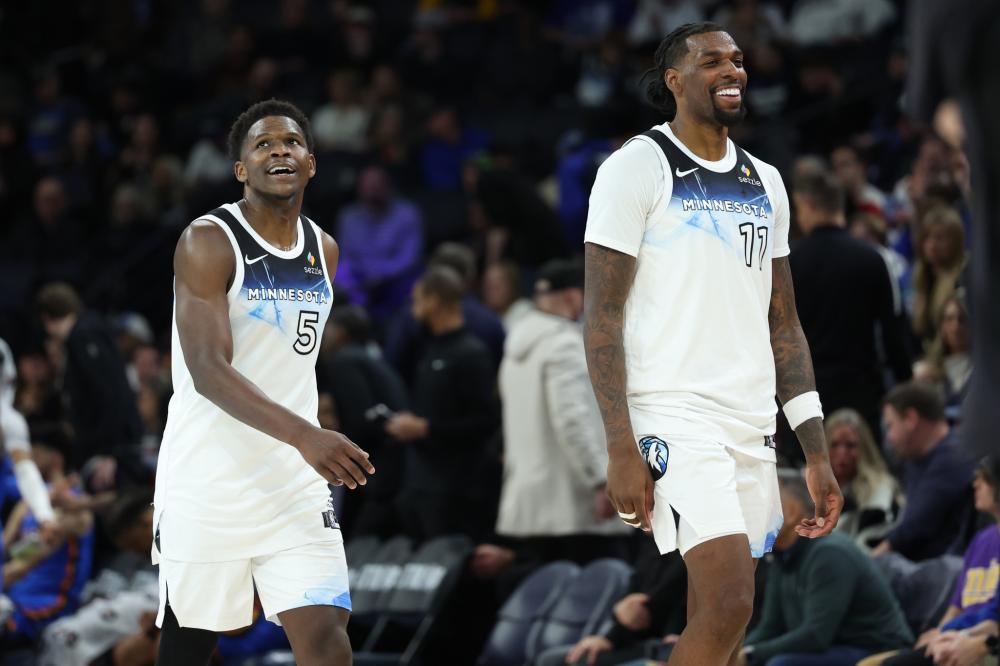 泪洒发布会！安东尼：塞维利亚比曼彻斯特美多了 贝蒂斯一直是心中首选